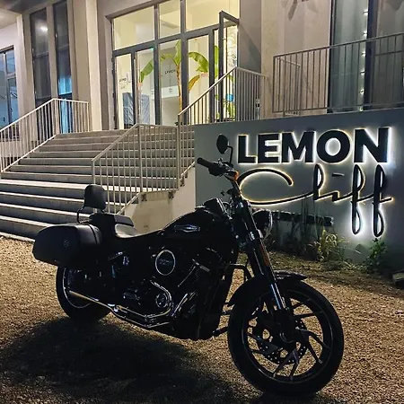Hotel Lemon Cliff Luxury