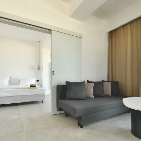 Lemon Cliff Luxury Mamaia