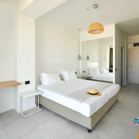 Lemon Cliff Luxury Mamaia