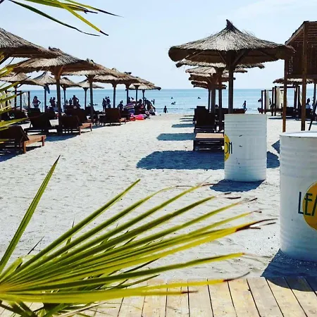 Lemon Cliff Luxury 3* Mamaia