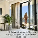 Lemon Cliff Luxury מאמאיה