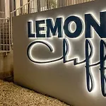 מלון Lemon Cliff Luxury 3*