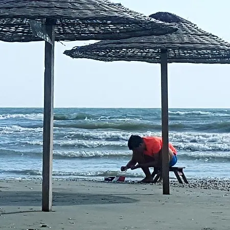 Отель Lemon Cliff Luxury 3*